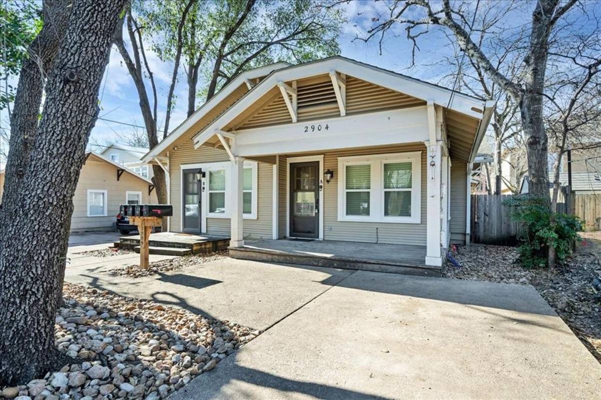 Townhouse for rent at 2904 Pearl St #A, Austin, TX 78705