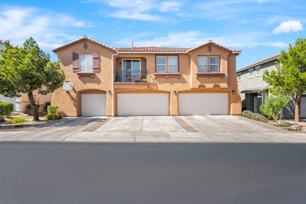 Townhouse for rent at 1310 Crystal Hill Lane, Henderson, NV 89012