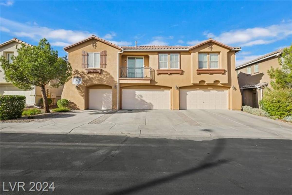 Townhouse for rent at 1310 Crystal Hill Lane, Henderson, NV 89012