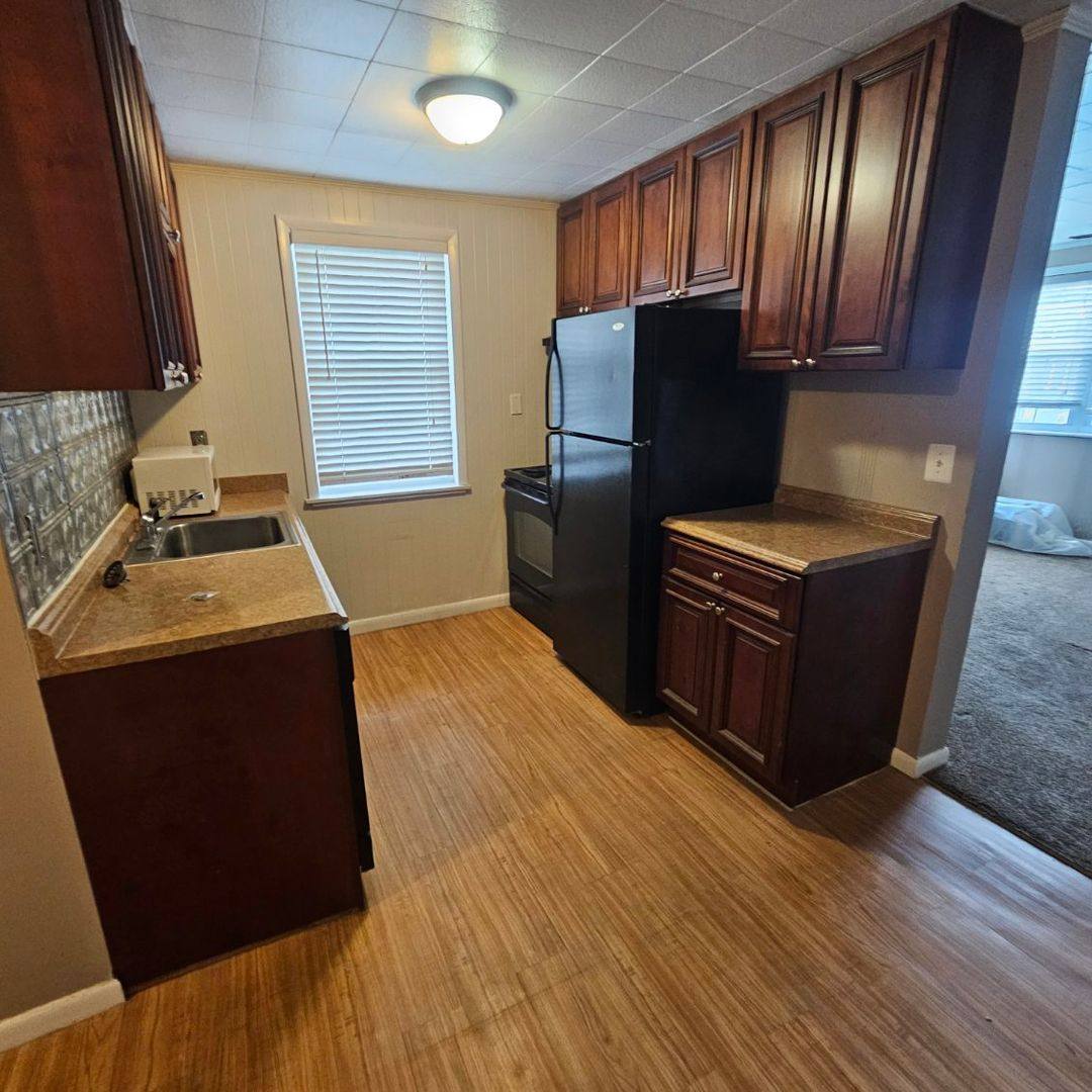 Apartment for rent at 1232 N Main St, Hampstead, MD 21074
