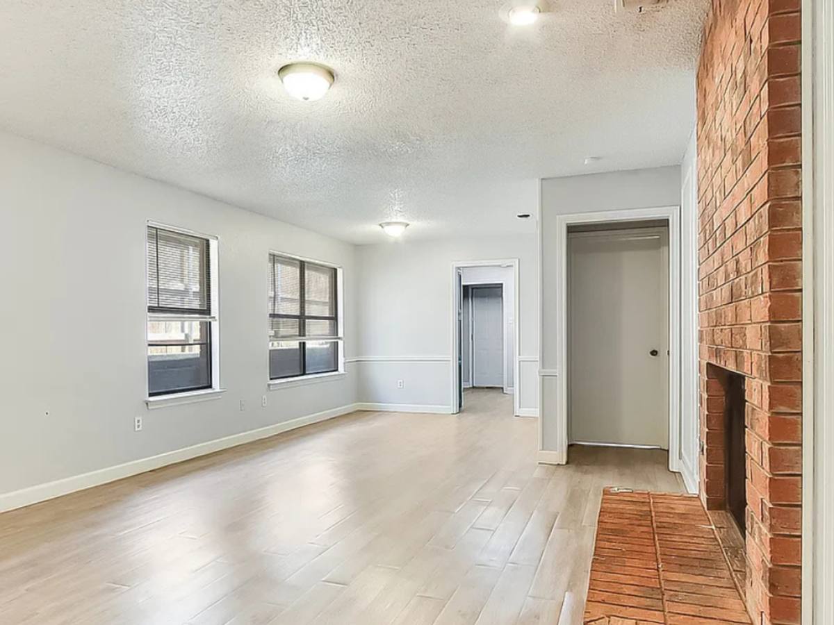 House for rent at 2324 Kingsford Court, Arlington, TX 76017