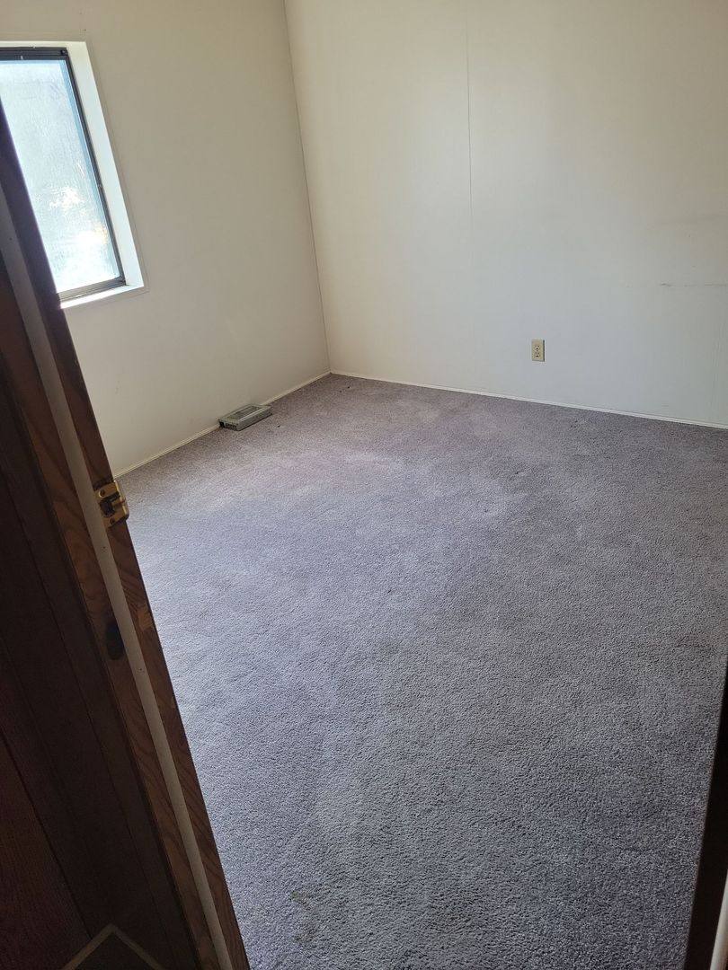 House for rent at 890 N 2nd, Richfield, ID 83349