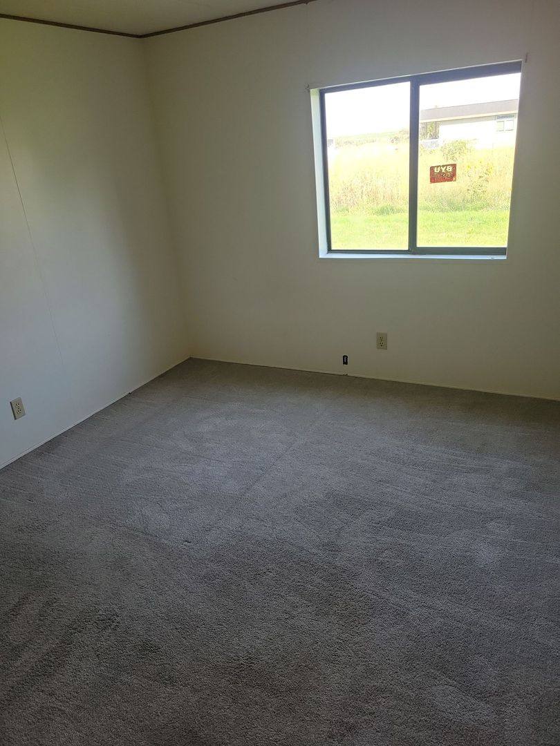 House for rent at 890 N 2nd, Richfield, ID 83349