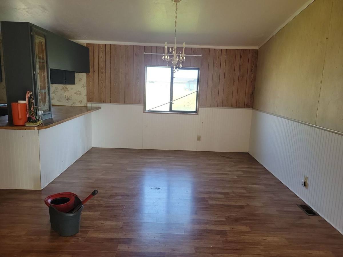 House for rent at 890 N 2nd, Richfield, ID 83349