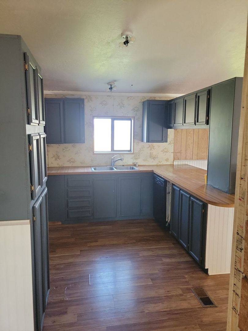 House for rent at 890 N 2nd, Richfield, ID 83349