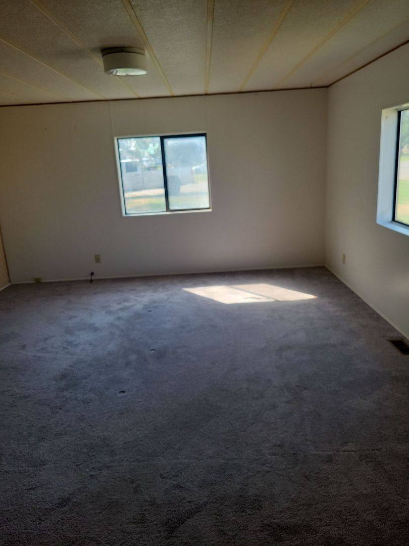 House for rent at 890 N 2nd, Richfield, ID 83349