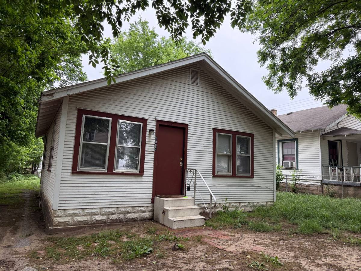 House for rent at 1807 N Atlanta Ave, Tulsa, OK 74110