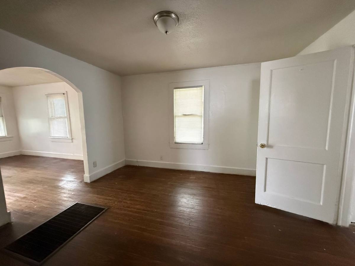 House for rent at 1807 N Atlanta Ave, Tulsa, OK 74110