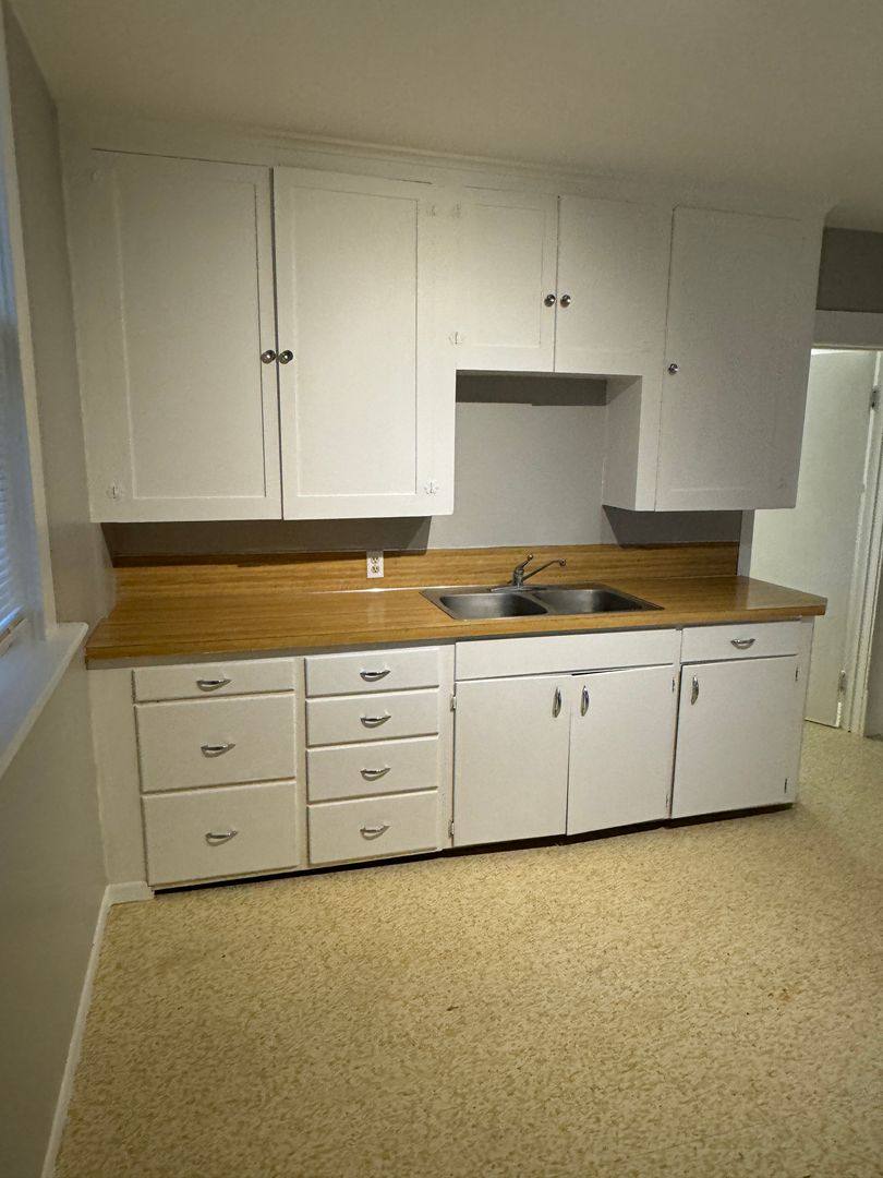 Apartment for rent at 104 S Palouse, Walla Walla, WA 99362