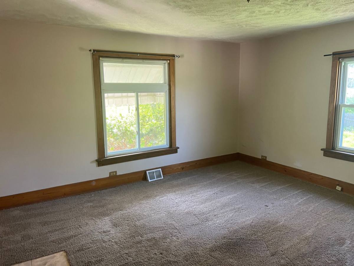House for rent at 300 Barckhoff St, Pittsburgh, PA 15235