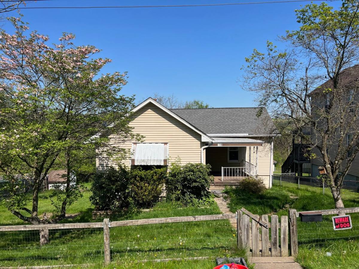 House for rent at 300 Barckhoff St, Pittsburgh, PA 15235