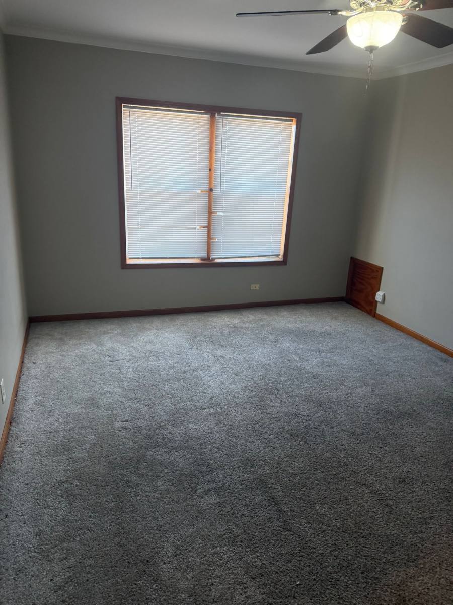 Apartment for rent at 7952 S Ashland Ave, Chicago, IL 60620