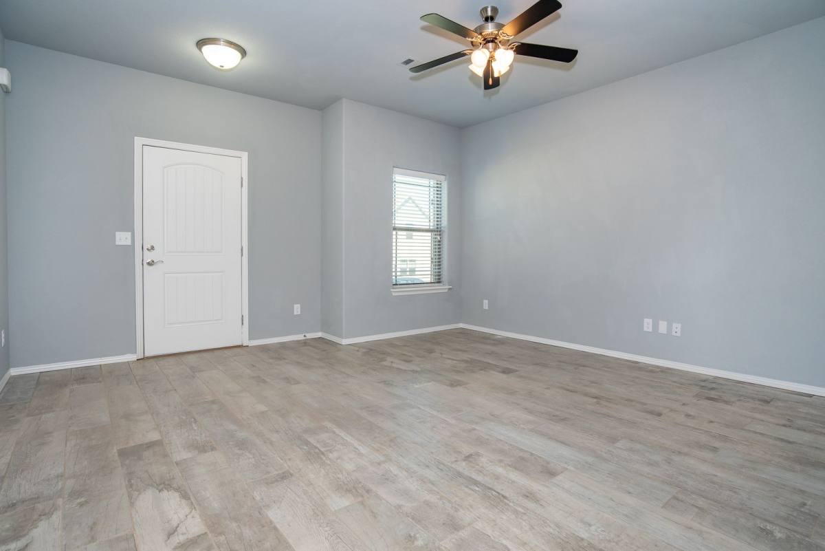 Apartment for rent at 1312 Corsica Dr, Fayetteville, AR 72704