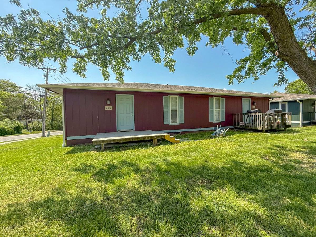 House for rent at 201 N W Blvd, Columbia, MO 65203