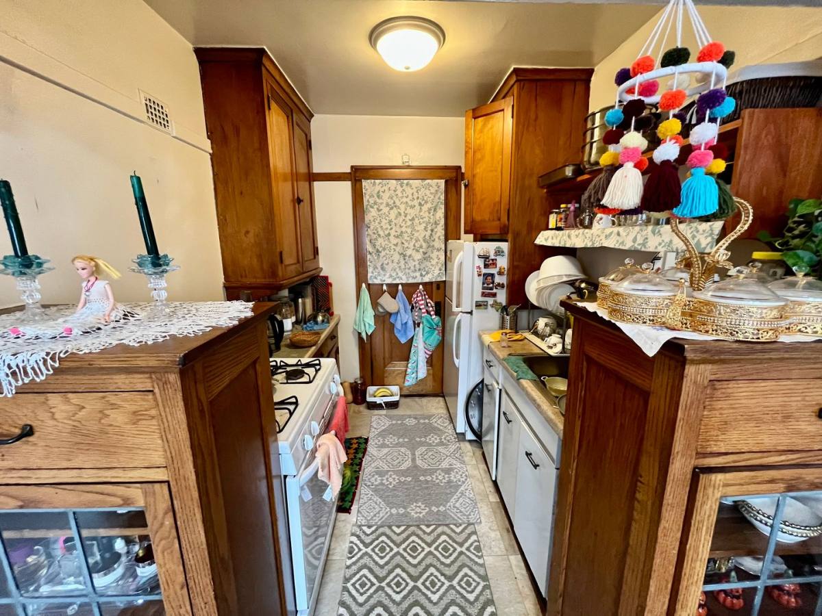 Apartment for rent at 4455 N Oakland Ave, Milwaukee, WI 53211