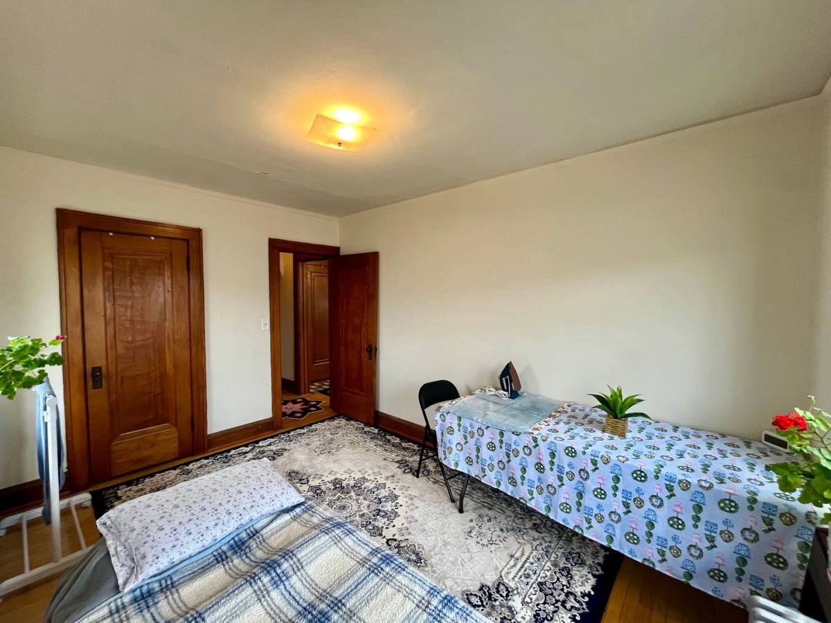 Apartment for rent at 4455 N Oakland Ave, Milwaukee, WI 53211