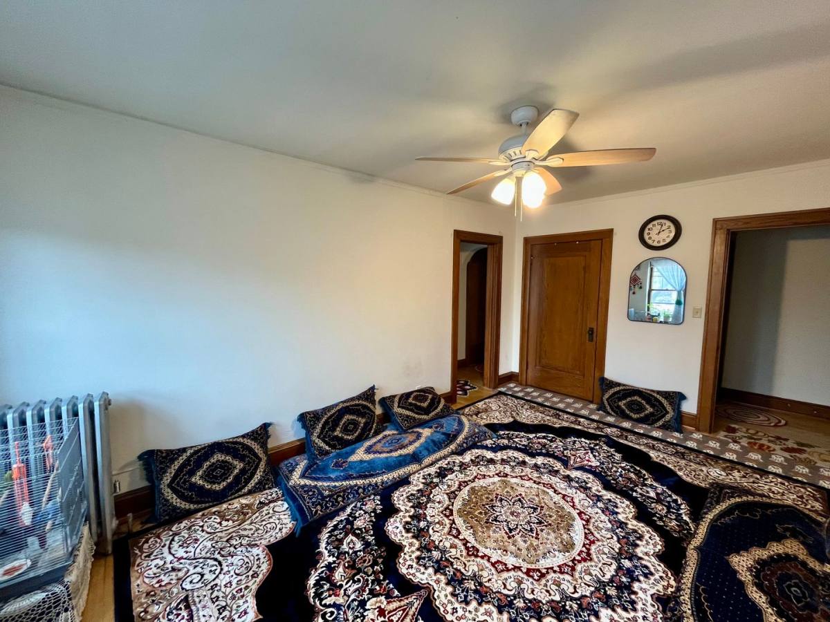 Apartment for rent at 4455 N Oakland Ave, Milwaukee, WI 53211