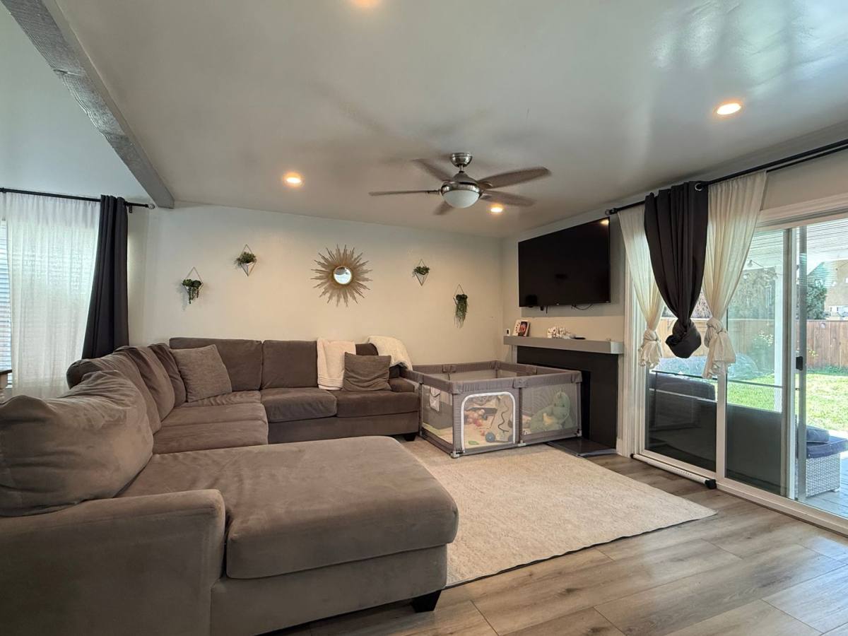 House for rent at 2368 Fulham Way, San Diego, CA 92139