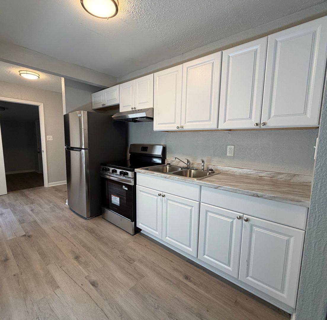 House for rent at 2410 18th Ave S, Saint Petersburg, FL 33712