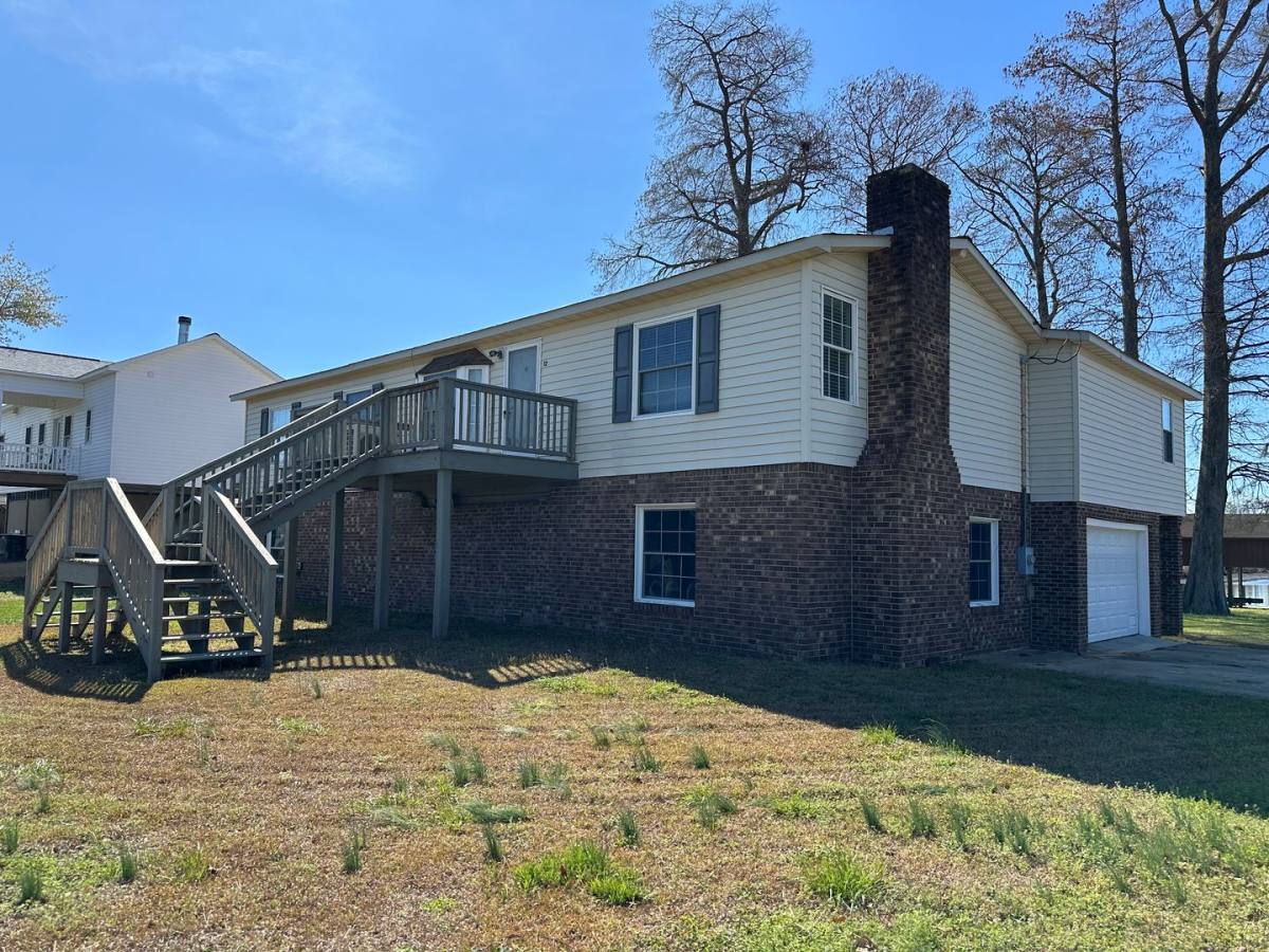 House for rent at 12 Blackbird Lane, Chocowinity, NC 27817