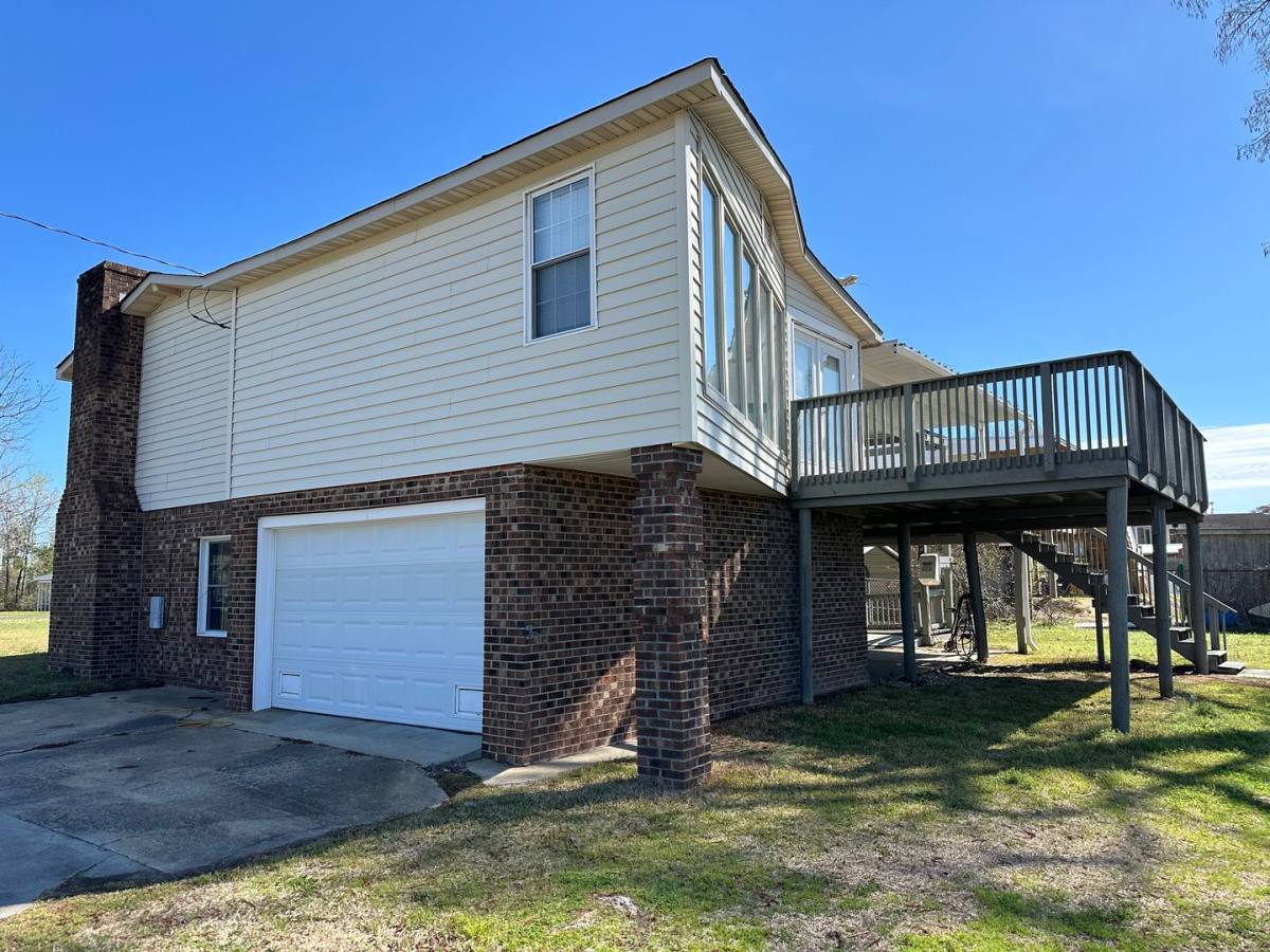 House for rent at 12 Blackbird Lane, Chocowinity, NC 27817