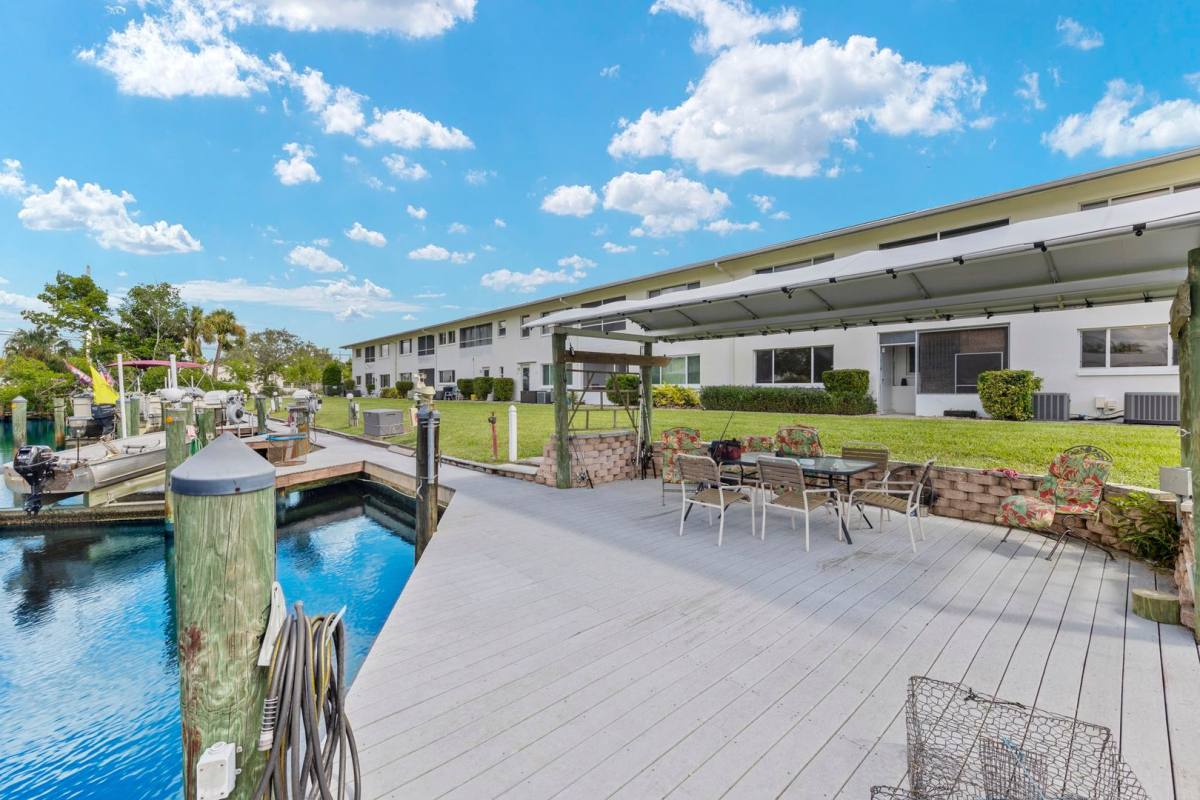 Condo for rent at 4802 Tudor Dr, Cape Coral, FL 33904