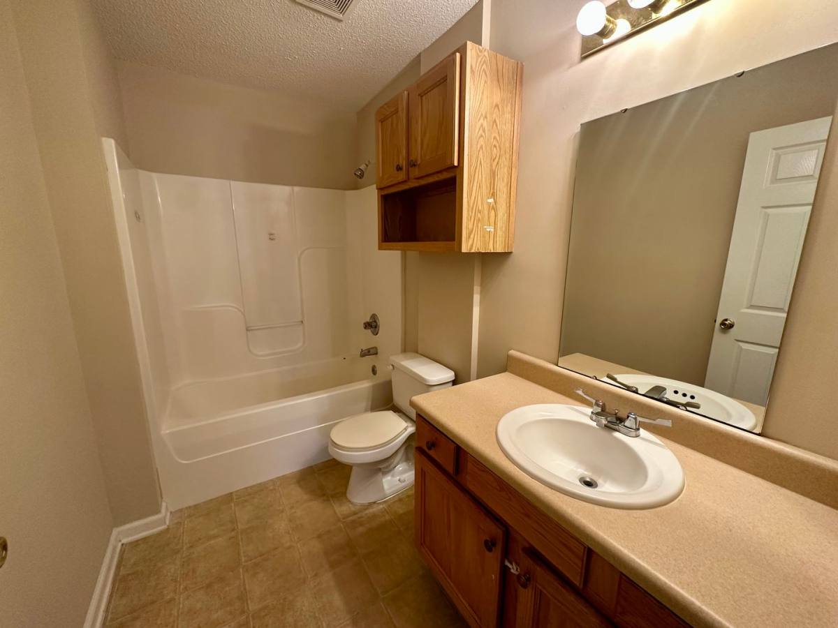 Townhouse for rent at 2290 Dartmouth Dr, Sumter, SC 29153