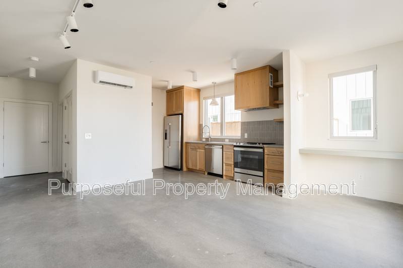 Apartment for rent at 934 Hangar Dr #1, Oklahoma City, OK 73108