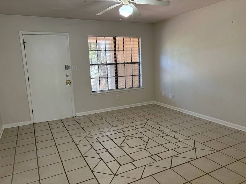 Townhouse for rent at 220 Atkinson Dr #D, Tallahassee, FL 32304