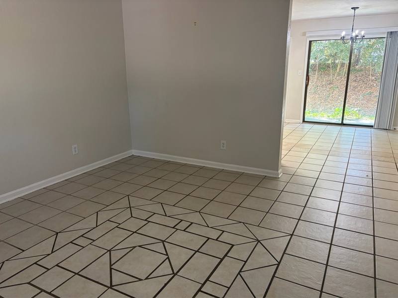 Townhouse for rent at 220 Atkinson Dr #D, Tallahassee, FL 32304