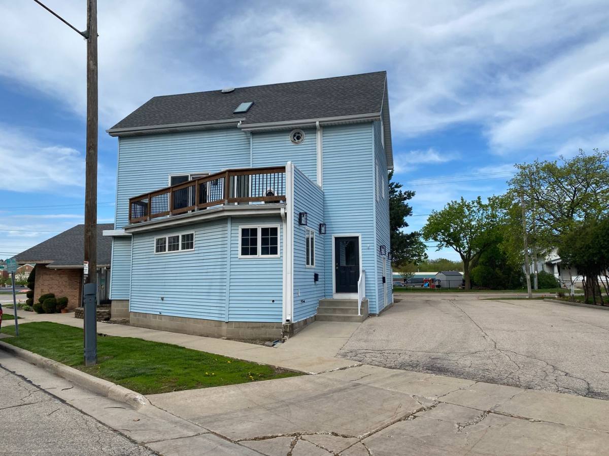 Apartment for rent at 201 S Pine St, Burlington, WI 53105
