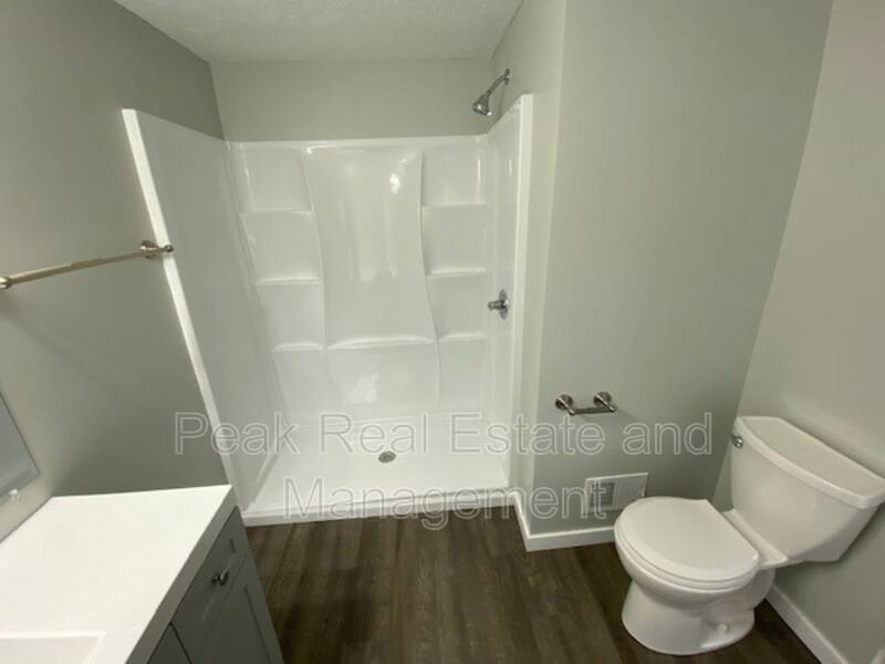House for rent at 1011 Logan St SE, Grand Rapids, MI 49506