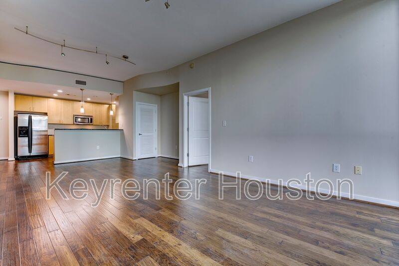 Condo for rent at 5925 Almeda Rd #2214, Houston, TX 77004