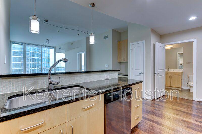 Condo for rent at 5925 Almeda Rd #2214, Houston, TX 77004