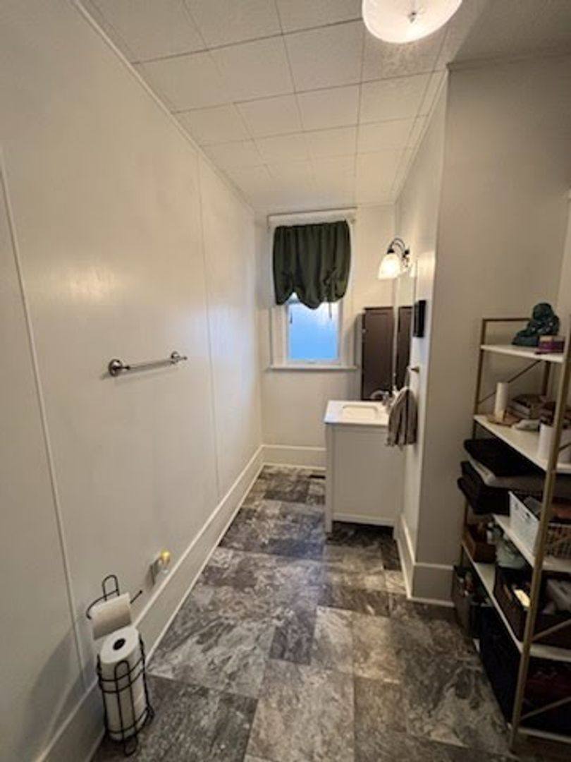 Apartment for rent at 708 E 2nd Ave N, Columbus, MT 59019