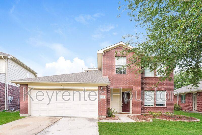 House for rent at 9410 Stoneridge Canyon Lane, Houston, TX 77089