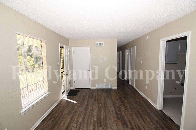 House for rent at 3230 Sweet Springs Dr, Memphis, TN 38128