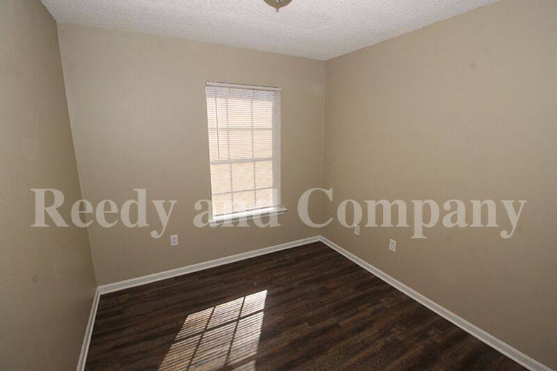 House for rent at 3230 Sweet Springs Dr, Memphis, TN 38128