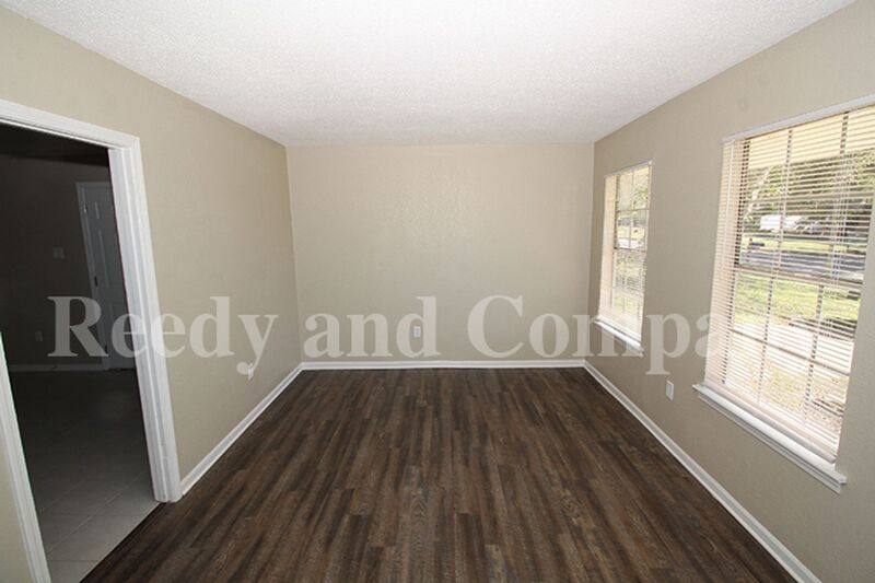 House for rent at 3230 Sweet Springs Dr, Memphis, TN 38128