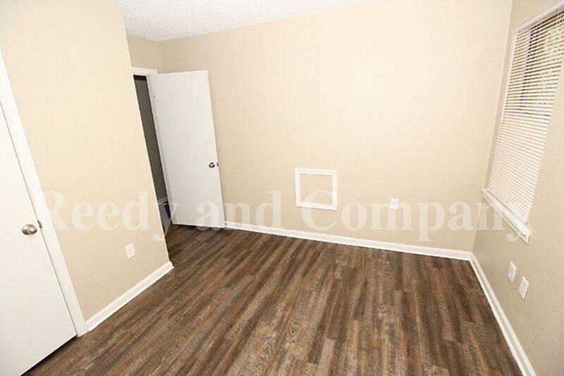 House for rent at 3230 Sweet Springs Dr, Memphis, TN 38128