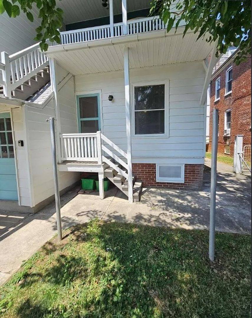 Apartment for rent at 748 Madison Ave, York, PA 17404