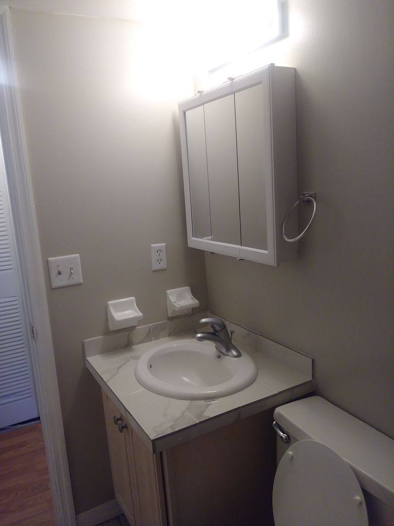 Apartment for rent at 300 N Dewey St #4, Eustis, FL 32726