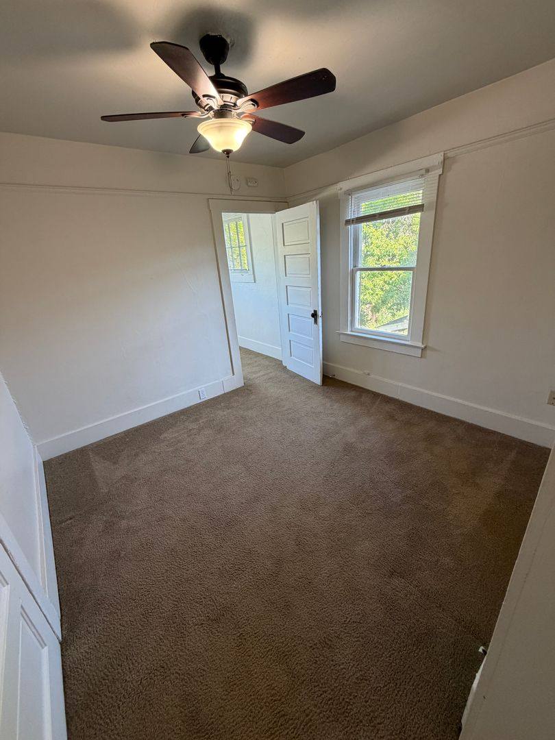 Apartment for rent at 202 NW 15th St, Corvallis, OR 97330