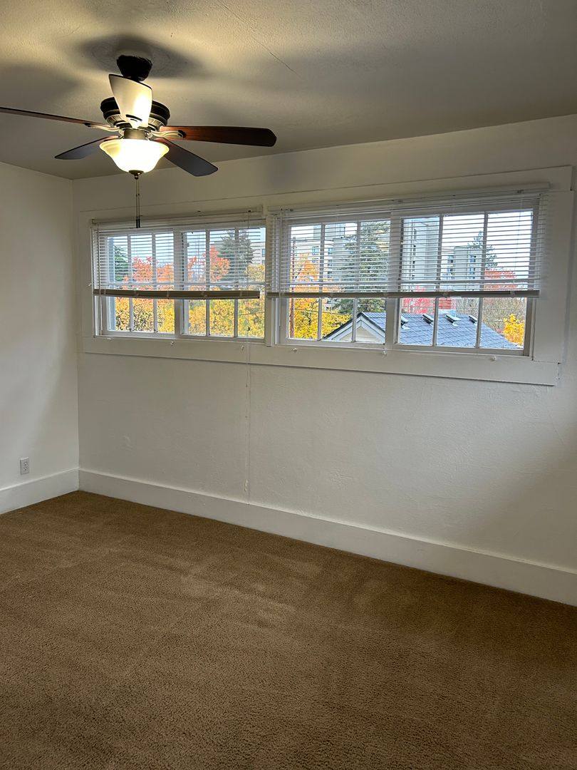 Apartment for rent at 202 NW 15th St, Corvallis, OR 97330