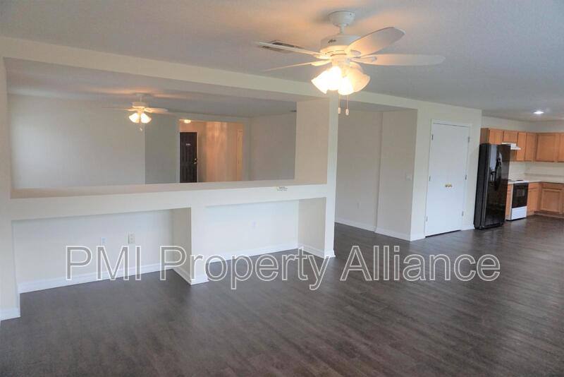 House for rent at 1153 Elderberry Dr, Davenport, FL 33897