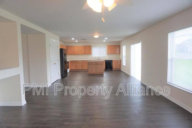 House for rent at 1153 Elderberry Dr, Davenport, FL 33897