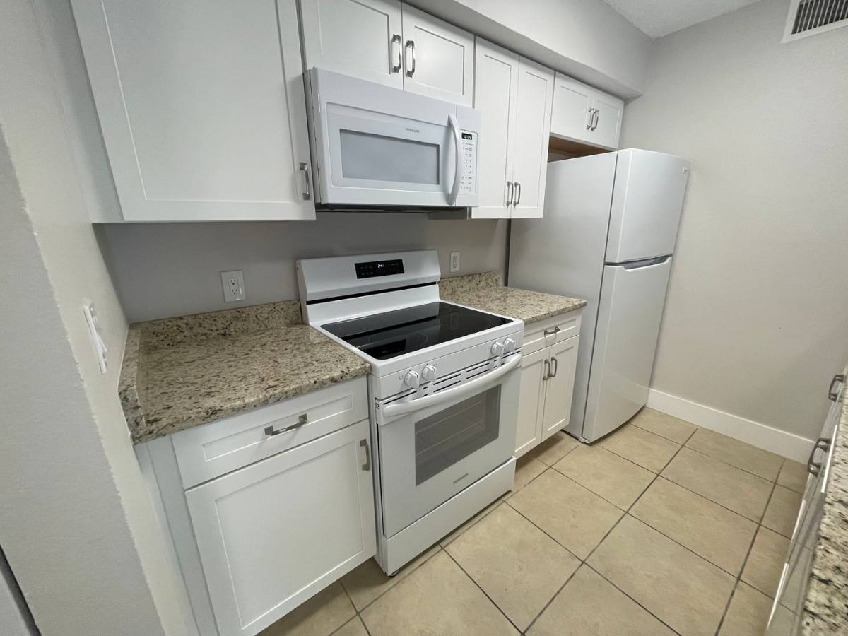 Condo for rent at 5323 Summerlin Rd, Fort Myers, FL 33919