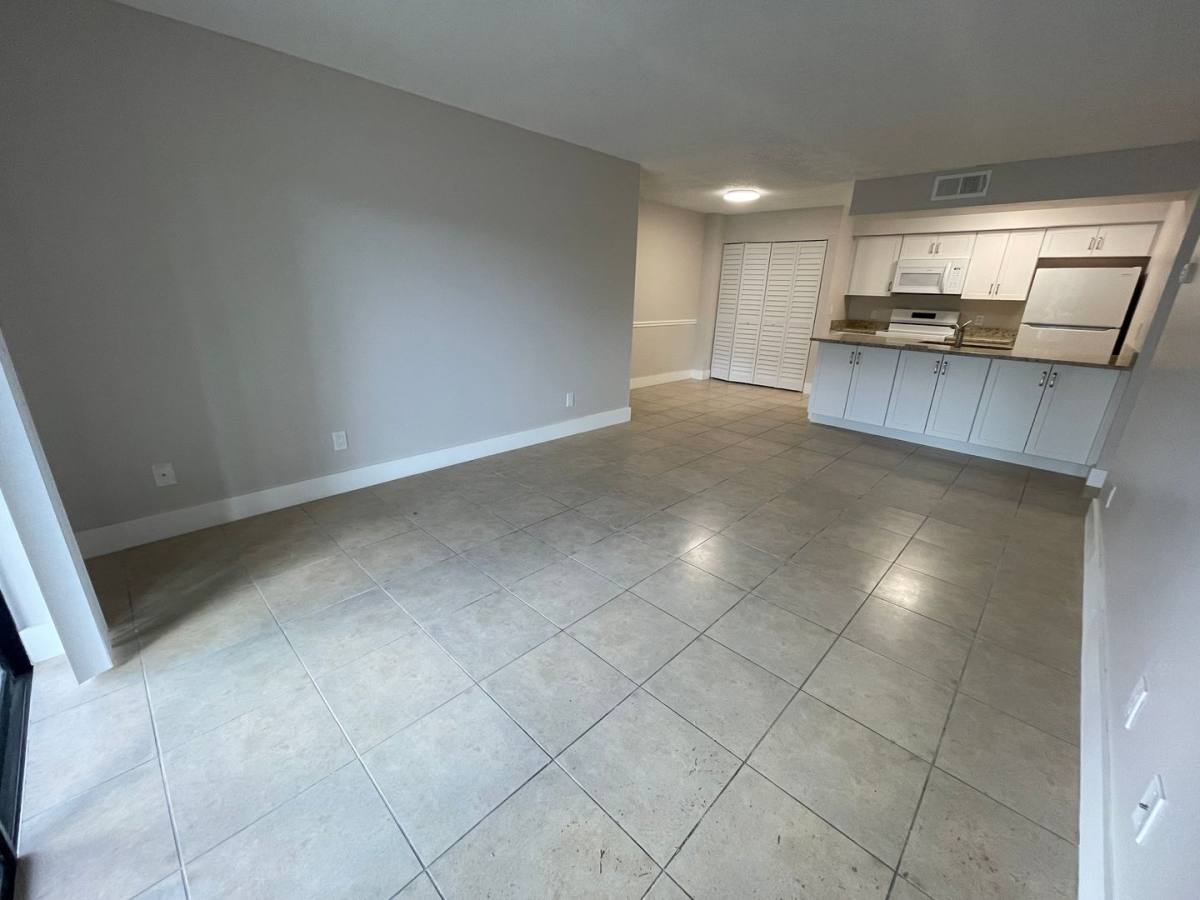 Condo for rent at 5323 Summerlin Rd, Fort Myers, FL 33919