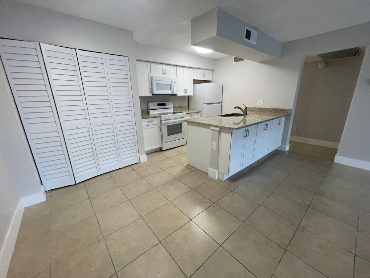 Condo for rent at 5323 Summerlin Rd, Fort Myers, FL 33919