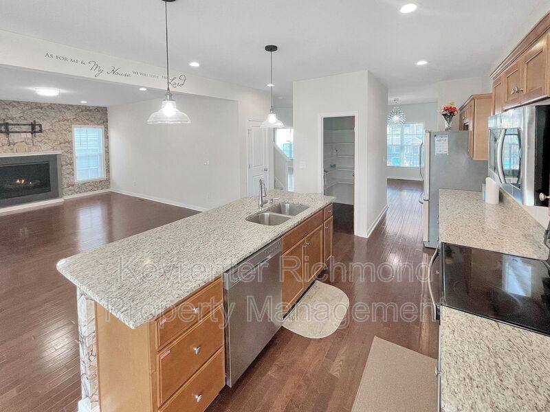 House for rent at 406 Bridge Creek Court, Midlothian, VA 23113